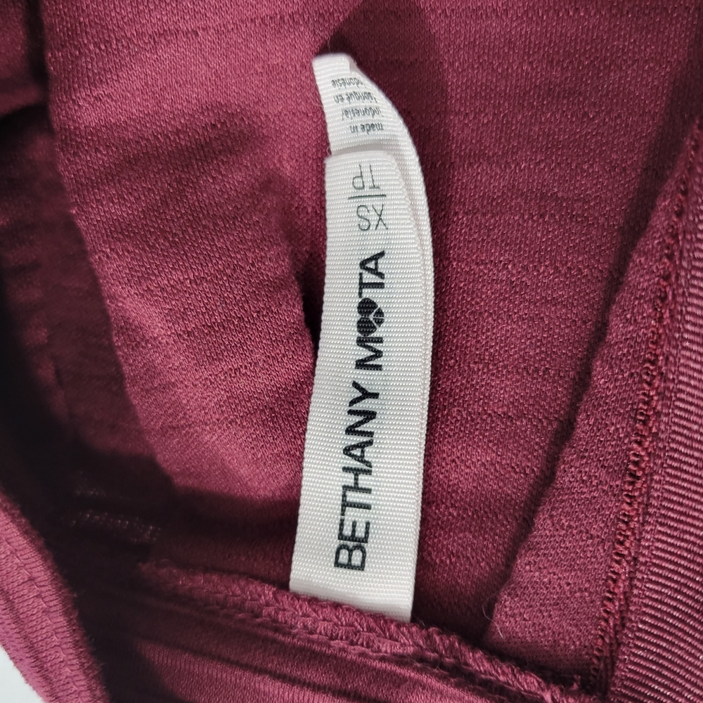 Bethany Mota Textured Burgundy Skirt Size XS - Picture 7 of 8